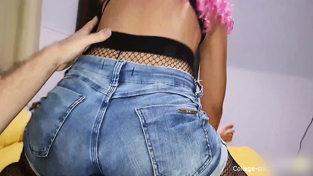 iç çamaşırı üzerinde oral seks yalama, pantolona boşalmak, assjob, kuru çabalama