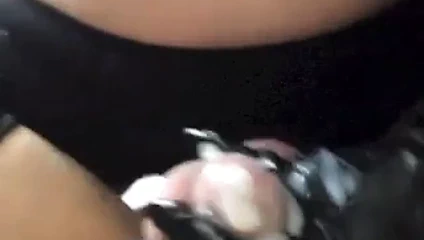 Kadın kılıklı bekaret boşalmaya izin veriliyor