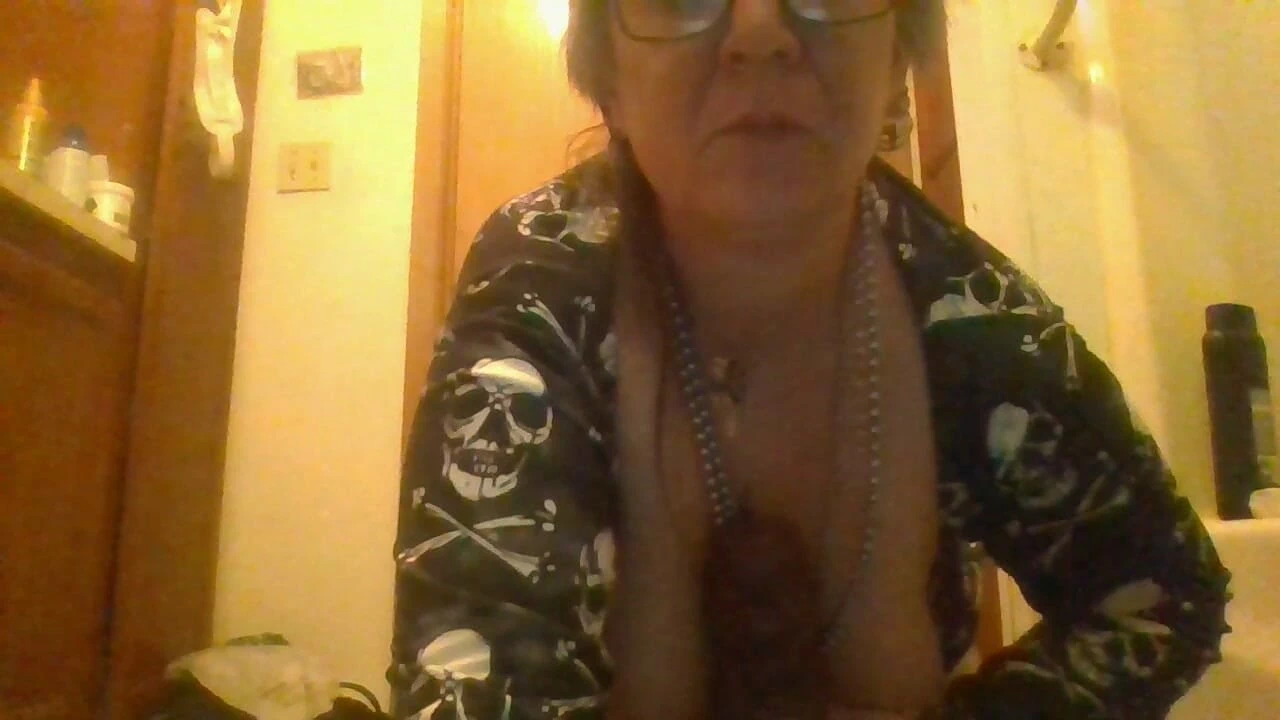 Doğal göğüsler doğal memeler büyük dildoya geri dönebilir miyim