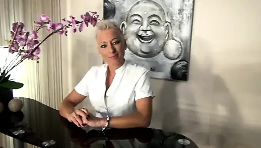 Erika Masaj Salonu DP Vahşi Sikiş Seansı