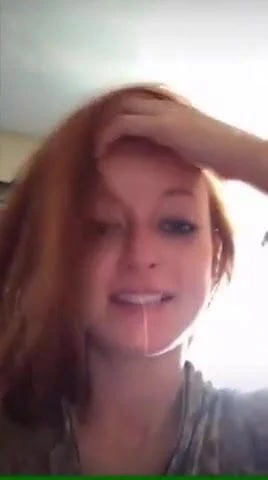 belle jeine rousse en cam