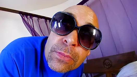 Milky Max her zaman sert anal sikişiyor