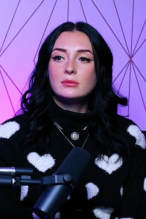 Charlotte Sins yutma, seks partileri ve etikjournalizmin gri alanları