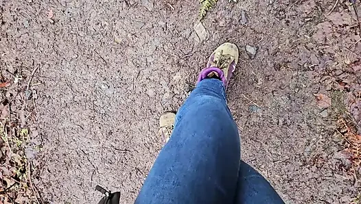 Yağmurlu Bir Günde Yürüyüş-n-sidik