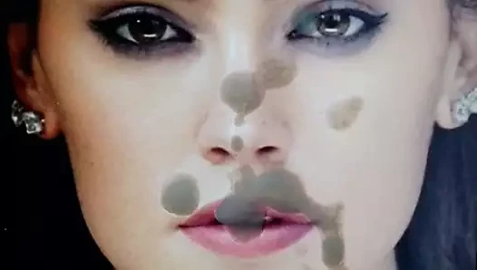 Daisy Ridley boşalıyor