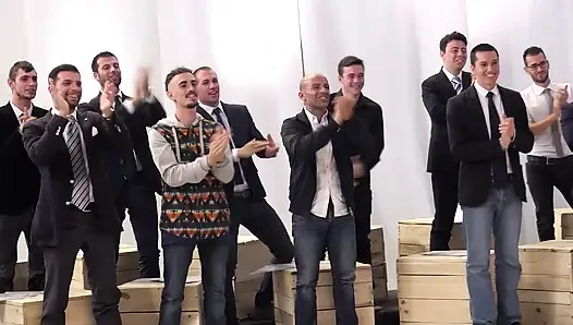 Rocco Sert Akademi Sarışın Sert Sikiliyor