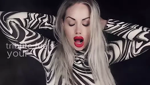 Kırmızı sigara içen dudaklarım seni boşalman için yalvartacak