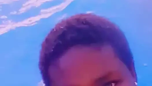 Tanzanya busty kız mariyam