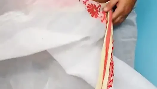 Hintli ateşli anne saree açık video ateşli