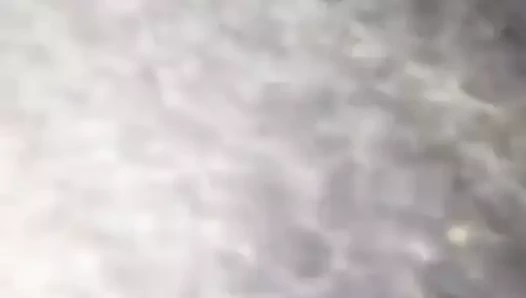 Mi amigo toca a mi esposa