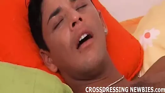 Aynada kendimi giyinirken gördüğümde çok zorlanıyorum