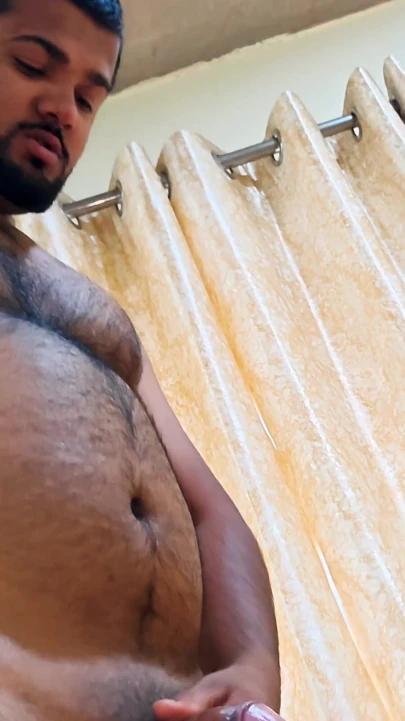 Hintli desi üvey erkek kardeş üvey kız kardeşiyle öğretmenlik yapıyor ve göğüslerini emiyor video viral | Klip 1