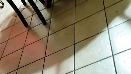 Benim azgın karım kulüpten sonra bir arkadaş zevk