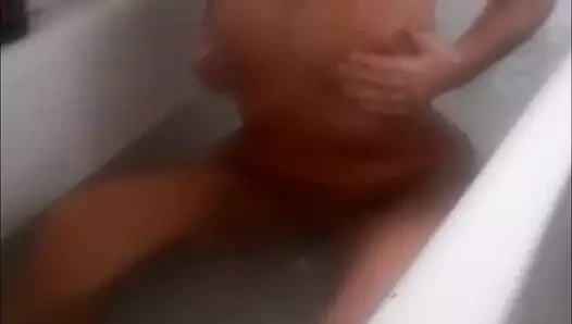 Minyon bain, küçük banyo