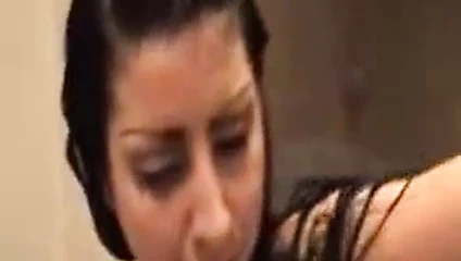 Kardeş değil kahrolası değil kardeş