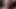 Tombul bir dildo amını genişleterken seksi kız inliyor