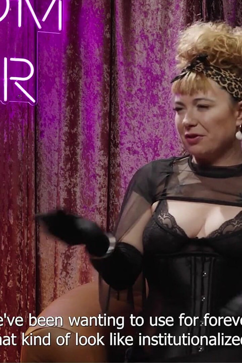 Yetişkin film yönetmenleri Siouxsie Q ve Michael Vegas 'alt katı' tartışıyor | Adult Time