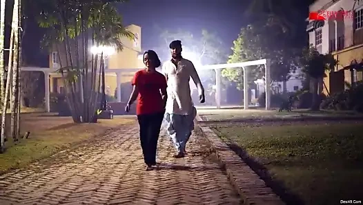 Garam yenge sıcak Hintçe yetişkin web serisi