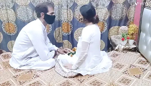 Shadi wali Raat Güzel Hintli Desi Kızı ka Ashiq odasında Churai Kari En İyi Xxxxx Seks Hintçe Kirli Konuşma