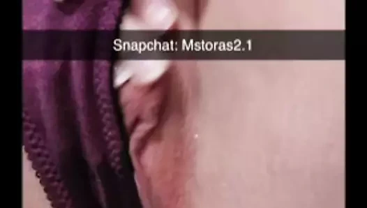 Norveçli genç sahip olan oyuncak orgazm