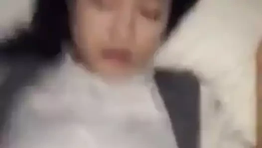 Sevimli götlü Asyalı kız sikiliyor