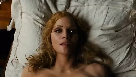 Hale berry. laura vietzen - bulut atlası