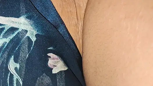 Deepawali özel seks sert sikişiyor sunni yenge köyde sekste ateşli oral seks