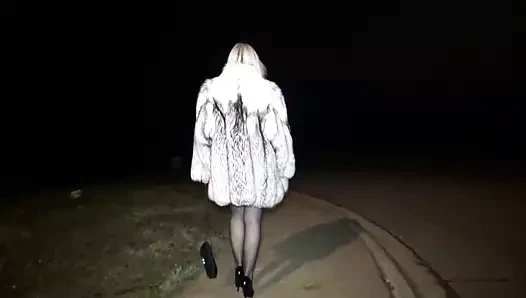 Tilki kürkünde yürümek 2