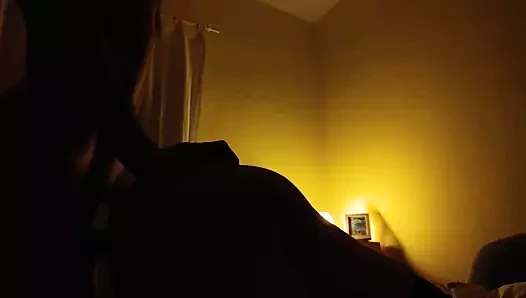 Eine Freundin gefickt und ihr Arschloch geleckt.