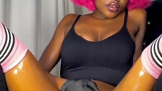 Ağzına fışkırtarak boşalmanın mükemmel yolu bu