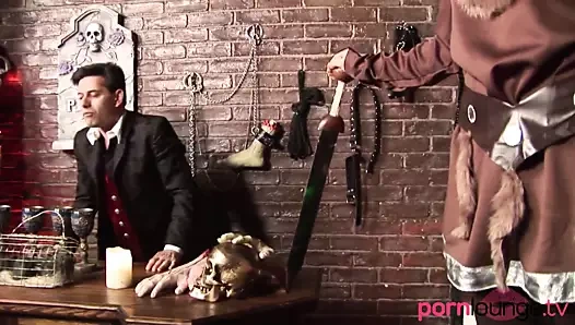 Cosplaying sürtük binicilik çük içinde zindan