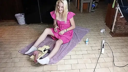 Üniversiteli kız İdam arabasıyla amını siktiriyor