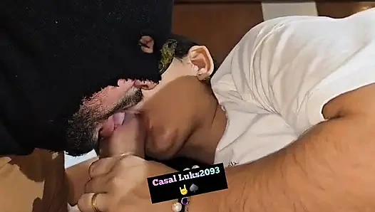 Boynuzlu Adamından Yardım Almayı Seven Büyük, Ateşli Bir Penisi Olan Yeni Bir Arkadaş.