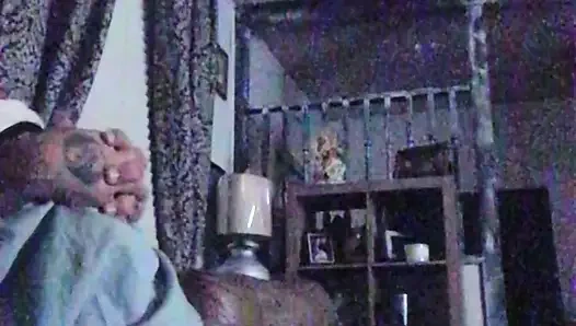 Çılgın kadın çok fazla gelene kadar dağınık bir şekilde