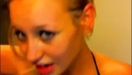 Tatlım web kamerasında sikişiyor