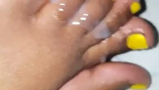 Ayak parmaklarına boşalma