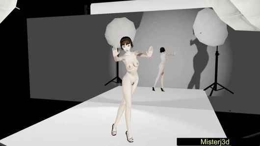 Makoto yüksek topuklu ayakkabılarla dans ediyor