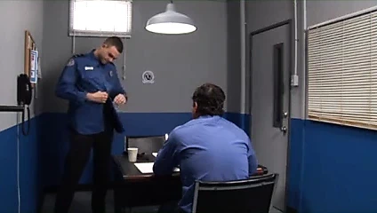 Havaalanı güvenlik kontrolü