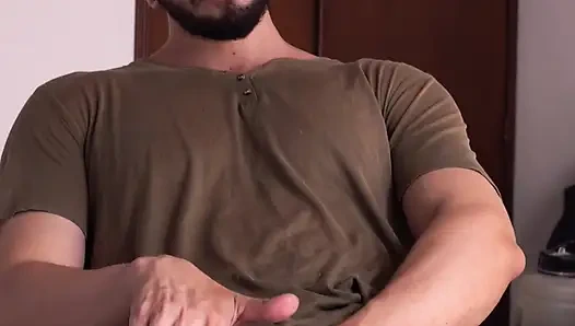 Daha büyük uzun boylu adam çok ateşli 1.92 mts