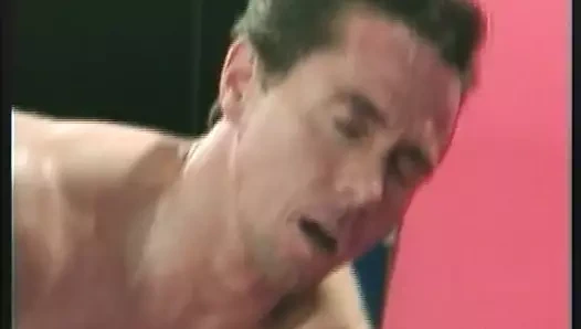 Hollywood Star fickt junge blonde geile Sau