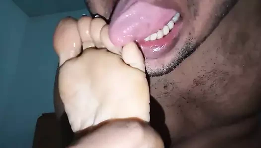 Hintli koca ayak seviyor, çok eğlenceli ve azgın