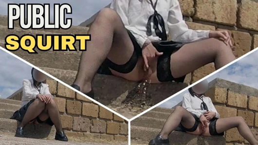 Pussy Flash - The Teacher Squirts in Front of Students at School! - MissCreamy