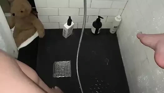 AMATÖR- SUUDI ARABISTANLı SNOWWHITE- SU STIMÜLASYONU- EVDE DUŞTA YOĞUN GERÇEK ORGAZMı ÇOĞALT-GÜZEL BEYAZ KıZ- MÜSLÜMAN