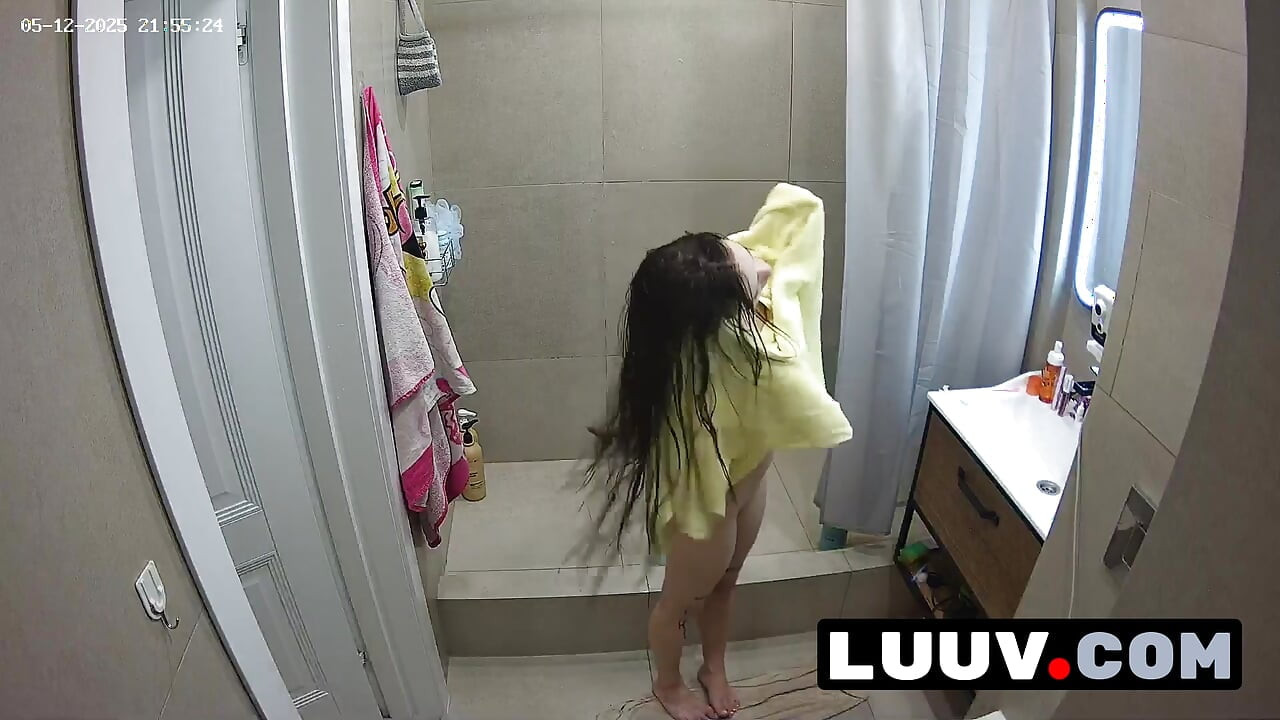 LUUV. A couple's exhibitionist video plan in the shower.