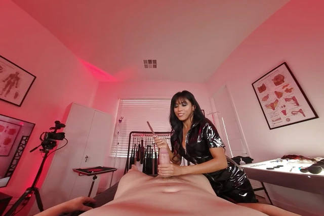 Ember'ın şaplak fantezisi