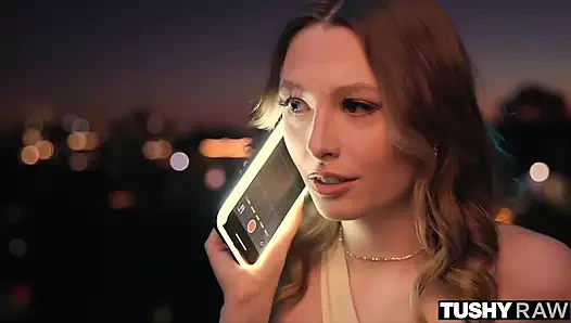 Tushyraw tatlı kıçını ağza gider ve kıçını sert becerdin alır