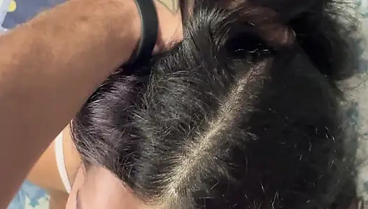 Yumuşak emmek ve damarlı penisin ağızda sertleştiğini hissetmek - Yüz boşalması bölüm 2, VIP'te mevcut.