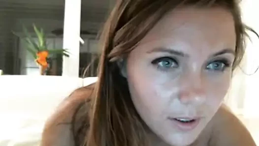 Orta yaşlı seksi sarışın karımı azdırıyor