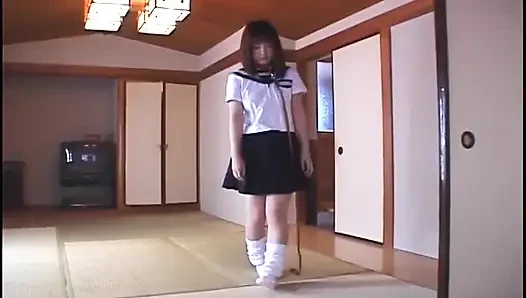 Japon sürtük kıllı amına bir şeyler sokmayı seviyor