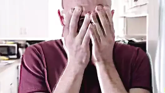 Ünlü üvey kızkardeş the parlayan gel kız kardeşinle oyna